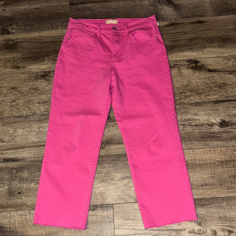 Altar'd State Hot Pink cropped Pants